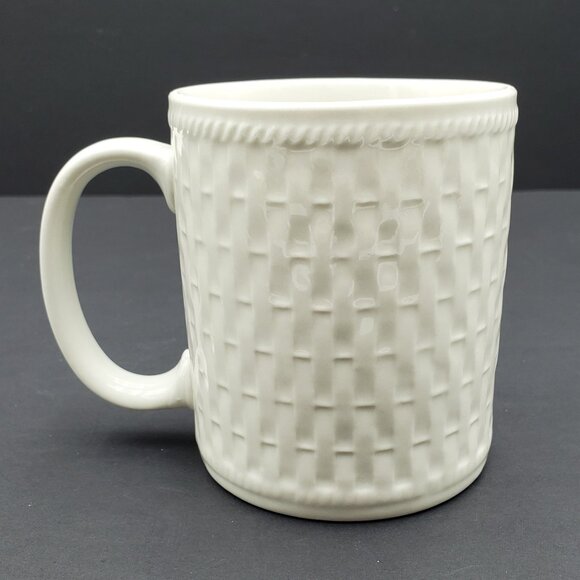 Pfaltzgraff Weave Mugs Off White Textured Embossed Basketweave Mugs Coffee Cups - Picture 7 of 9